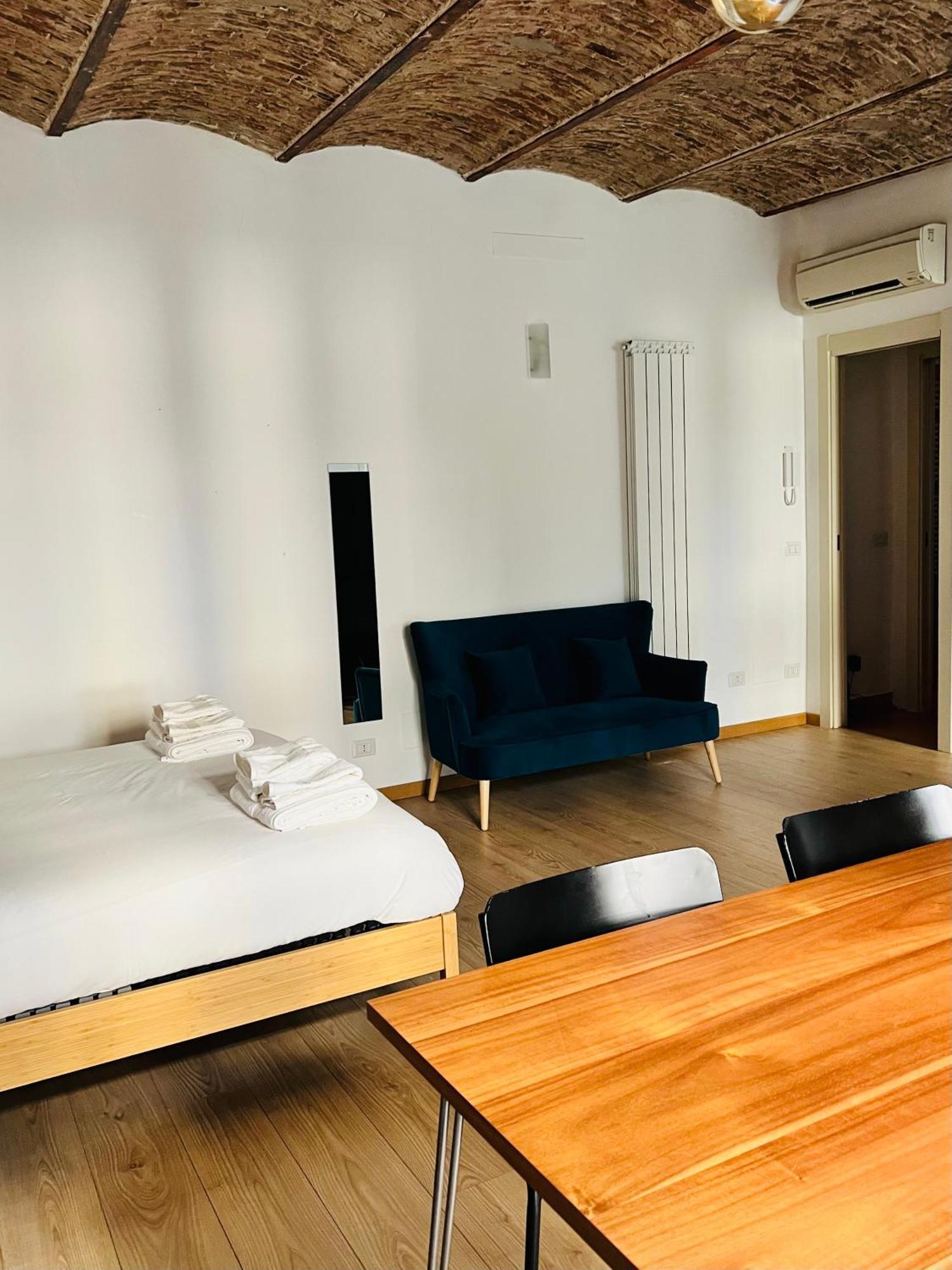 Cozy Studio Navigli Милан Экстерьер фото